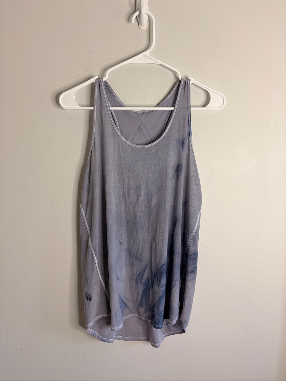 Lululemon Essential Tank Women’s Light Gray Tie-Dye Performance Racerback Top